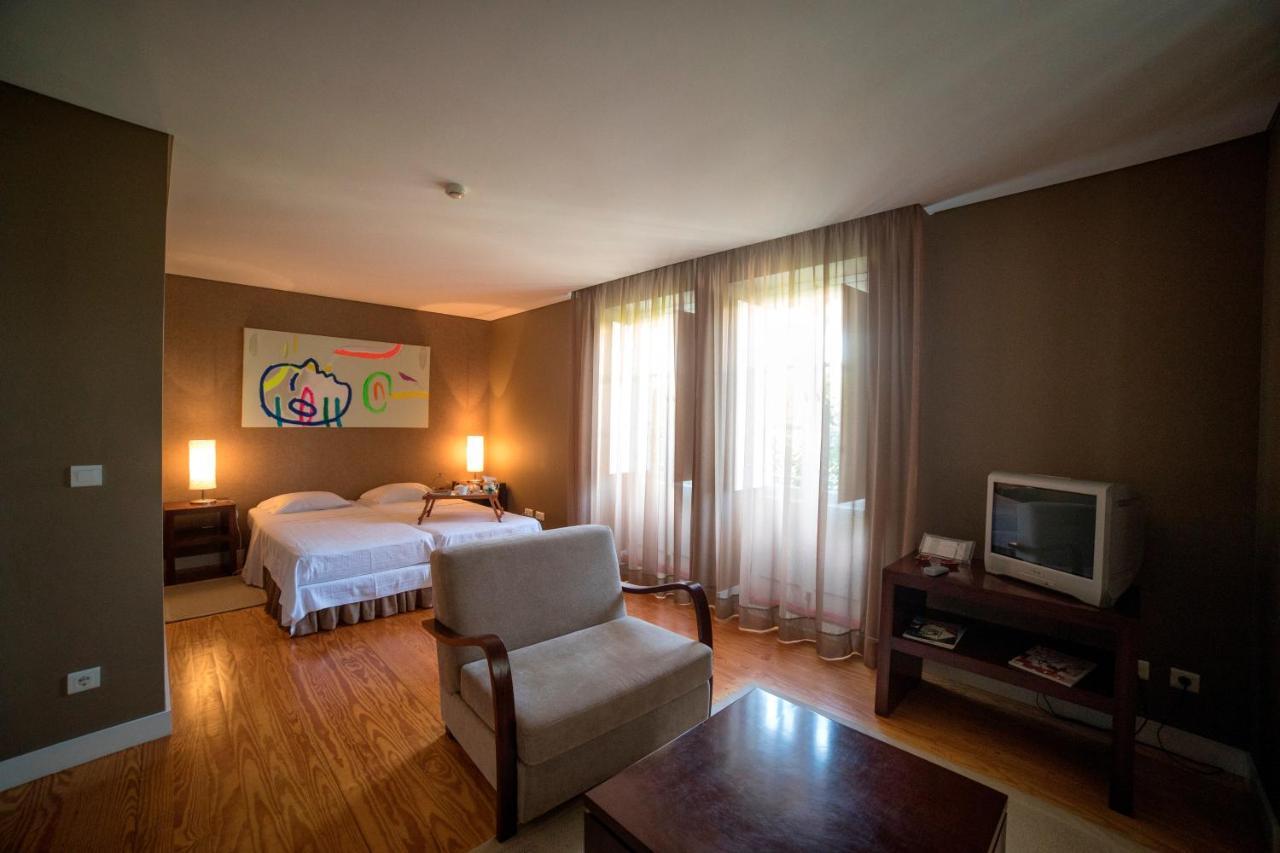 セロリコ・デ・バスト Casa Do Campo - Turismo De Habitacao Bed & Breakfast エクステリア 写真