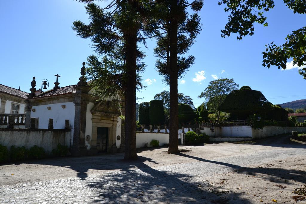セロリコ・デ・バスト Casa Do Campo - Turismo De Habitacao Bed & Breakfast エクステリア 写真
